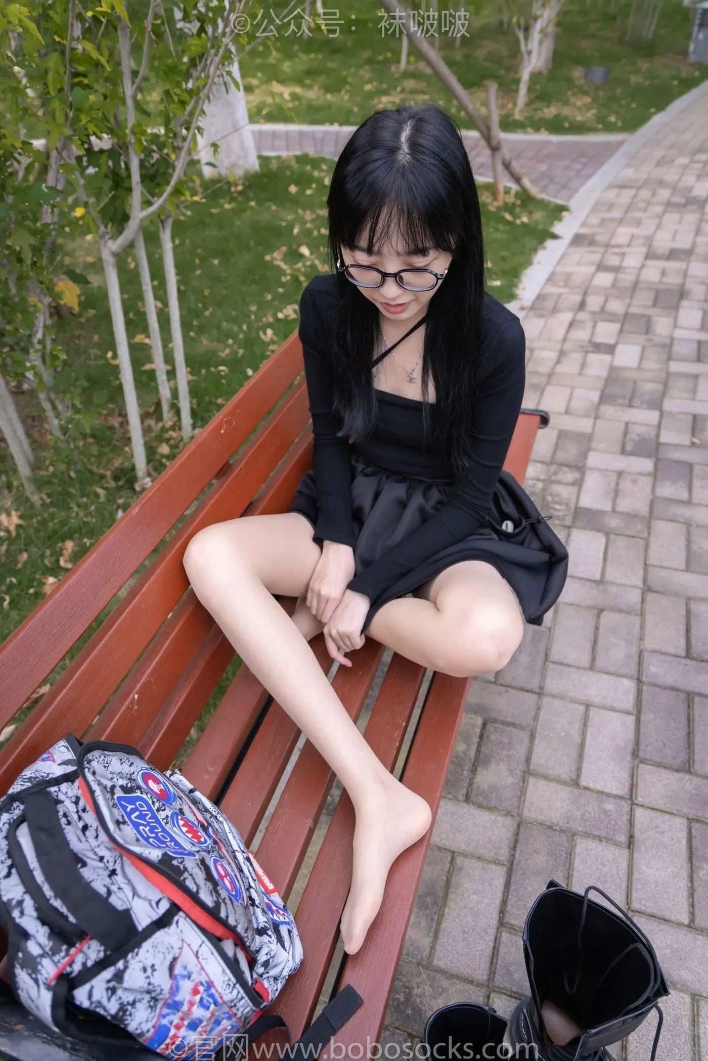 [BoBoSocks袜啵啵]NO.040 稚予-长靴、白棉袜、肉丝 [137P]插图1